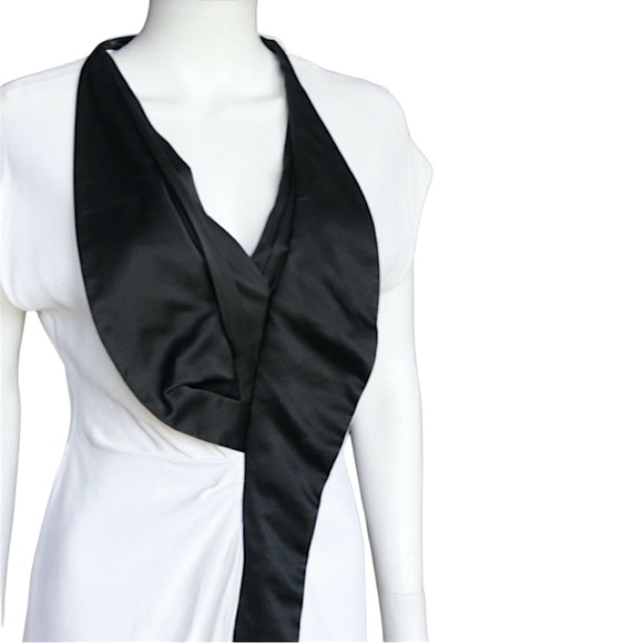 NWOT Givenchy Paris FW 2012 White Silk Cocktail Dress w/ Black Frill Trim 6 / 38 - Picture 3 of 16